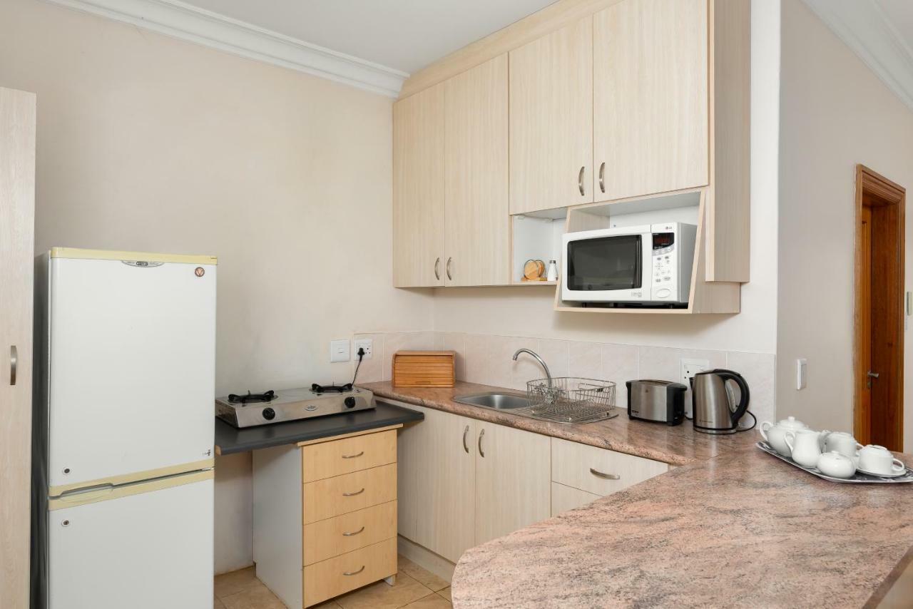 Thomson'S Accommodation Cape Town Exterior photo