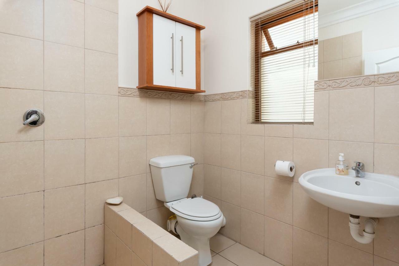 Thomson'S Accommodation Cape Town Exterior photo